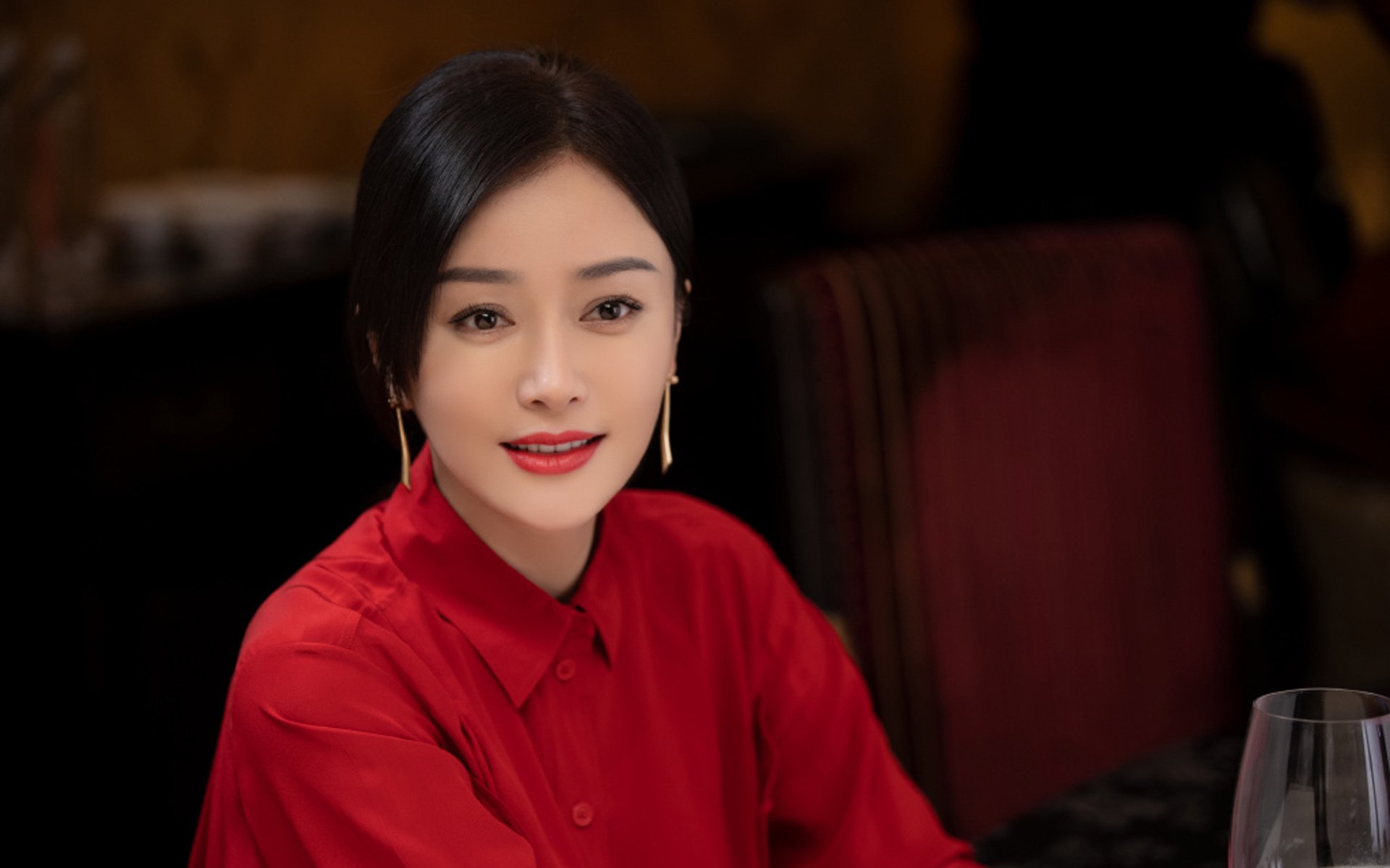 _新锐崭露头角：年轻球员崛起引发行业震动_，新兴球员