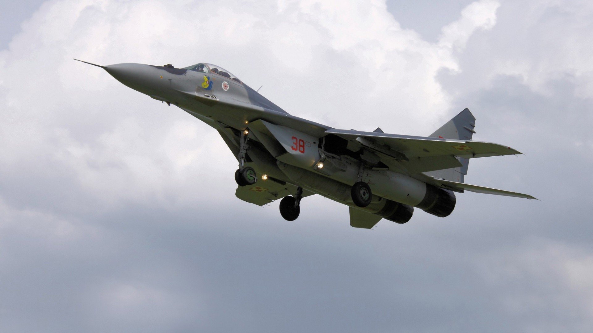 国际合作新潮流：跨国比赛与交流推动行业全球化，国际跨国合作案例