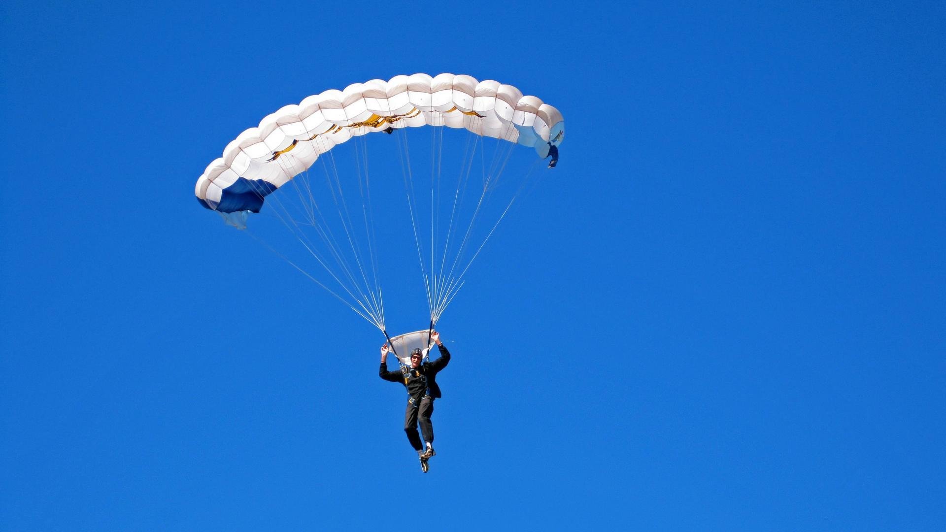 九游娱乐官方-马术比赛裁判新规解读，马术比赛rt